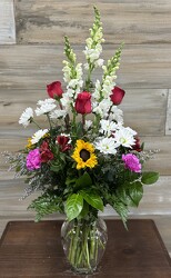 VALENTINE MIX 100 from Sidney Flower Shop in Sidney, OH